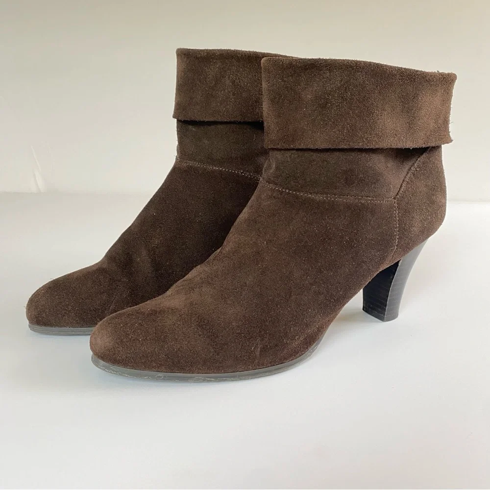 MARKON Brown Suede Ankle Boots Women’s Size  8.5 8-1/2